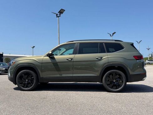 New 2026 Volkswagen Atlas SE FWD image 4