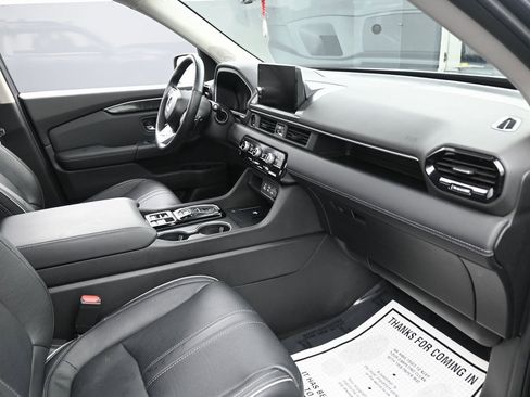 Used 2024 Honda Pilot Elite image 43