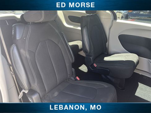 Used 2024 Chrysler Voyager LX FWD image 25