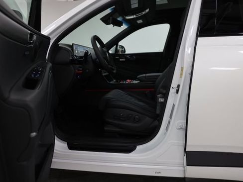 New 2026 Genesis GV80 3.5T Prestige image 5