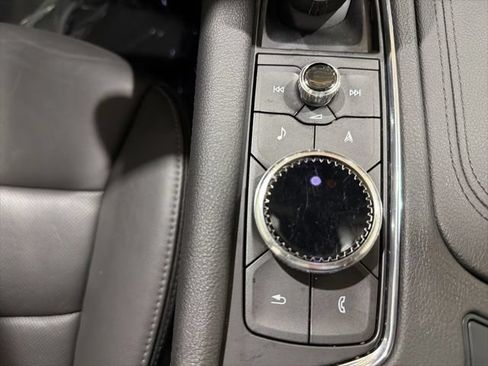 Used 2024 Cadillac XT6 Sport w/ Technology Package AWD/4WD image 43
