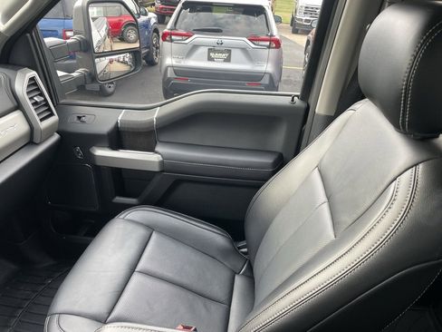 Used 2021 Ford F250 Lariat w/ Lariat Value Package image 21