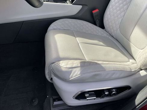 Used 2022 Jeep Grand Cherokee L Summit w/ Advanced Protech Group IV image 15