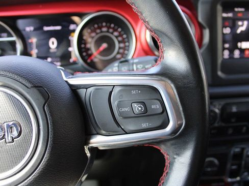 Used 2021 Jeep Wrangler Unlimited Rubicon image 36