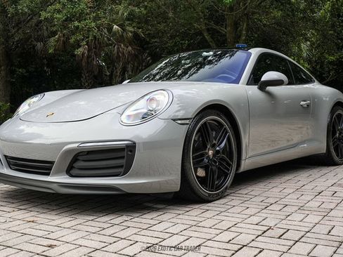 Used 2019 Porsche 911 Carrera RWD image 14