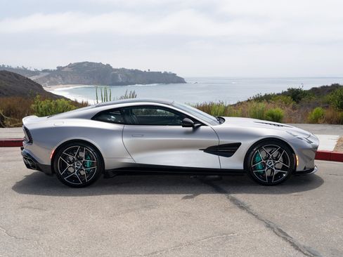 Used 2026 Aston Martin Vanquish image 26