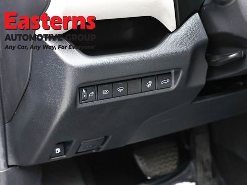 Used 2022 Toyota RAV4 XLE w/ Convenience Package AWD/4WD image 22