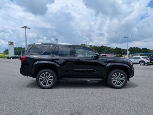 New 2026 Toyota 4Runner Limited AWD/4WD image 6