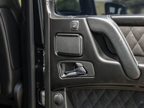 Used 2017 Mercedes-Benz G 550 Squared image 97