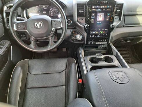 Used 2024 RAM 1500 Laramie image 22
