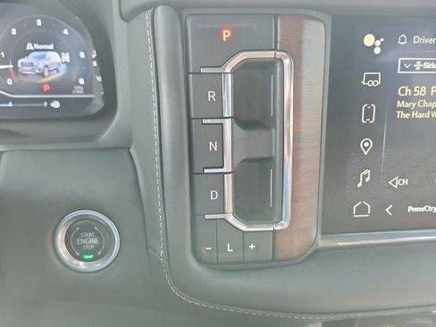 Used 2023 GMC Yukon Denali Ultimate AWD/4WD image 36