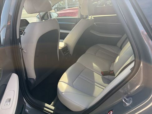 Used 2023 Hyundai Sonata Limited image 8