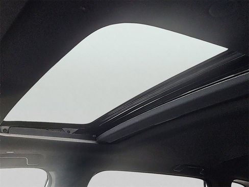 Certified 2023 Honda CR-V Sport Touring image 16