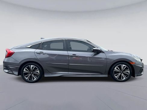 Used 2016 Honda Civic EX-L image 2