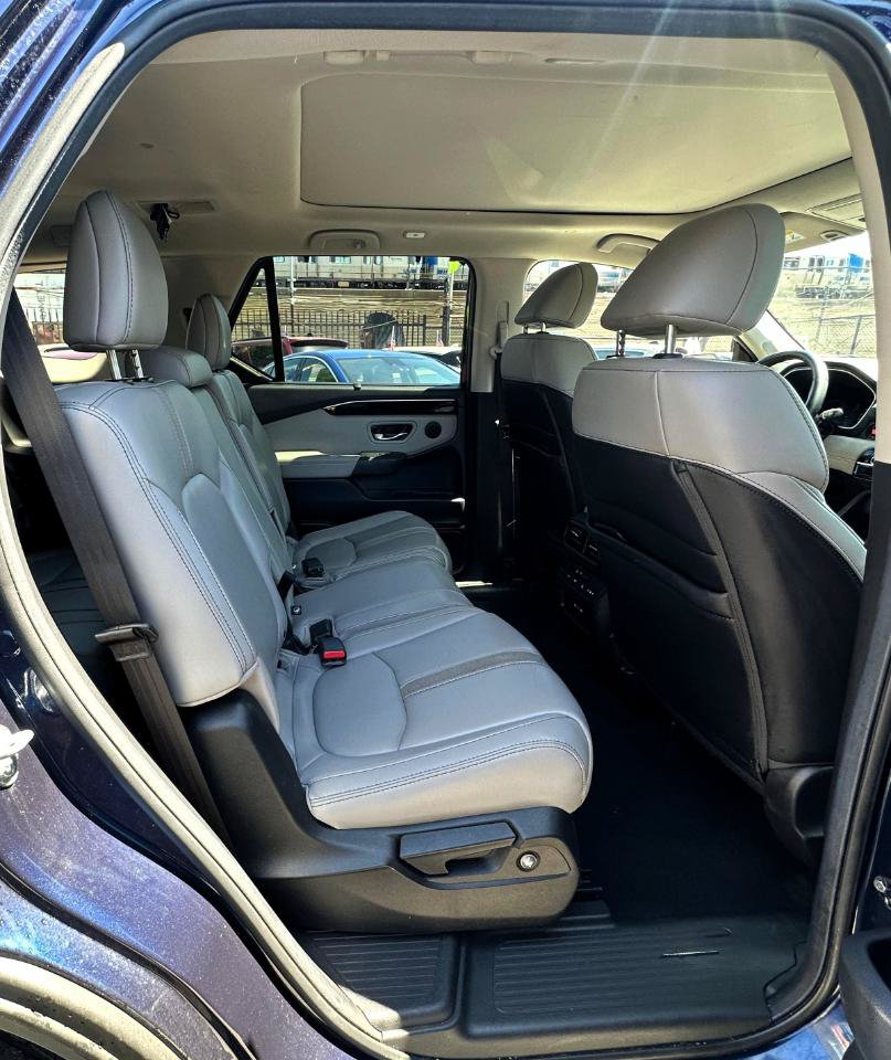Used 2025 Honda Pilot Touring image 27