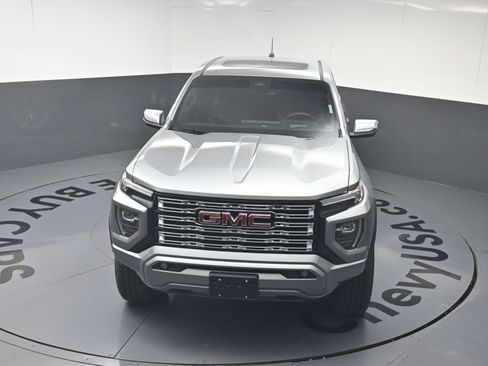 Used 2025 GMC Canyon Denali AWD/4WD image 21