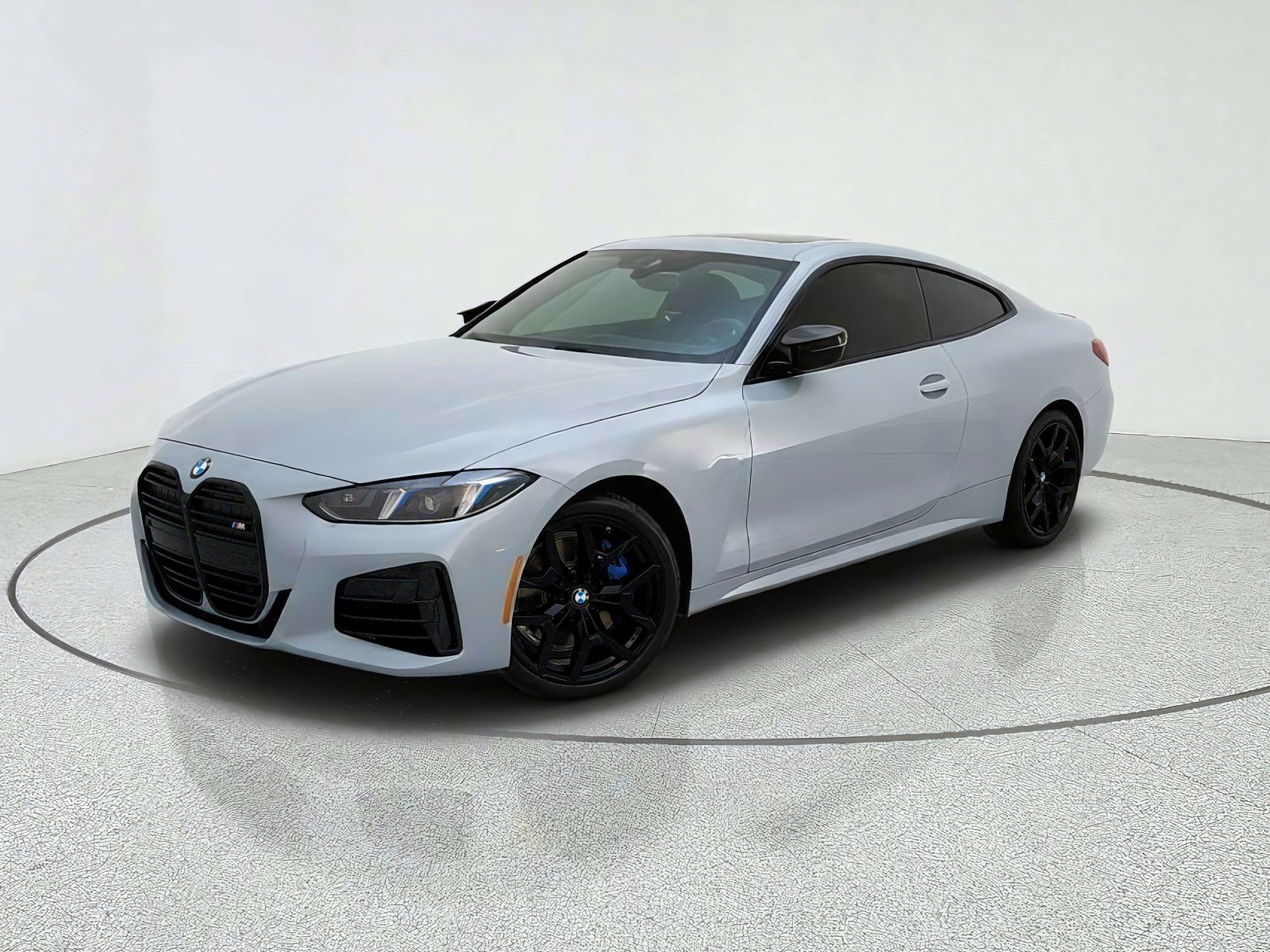 Used 2026 BMW 440i xDrive Coupe w/ Parking Assistance Package AWD/4WD image 1