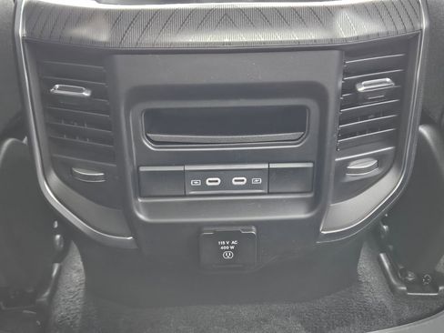 New 2026 RAM 1500 Big Horn AWD/4WD image 23