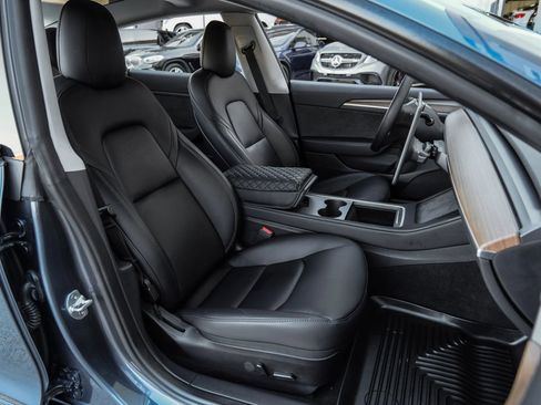 Used 2023 Tesla Model 3 Performance image 40