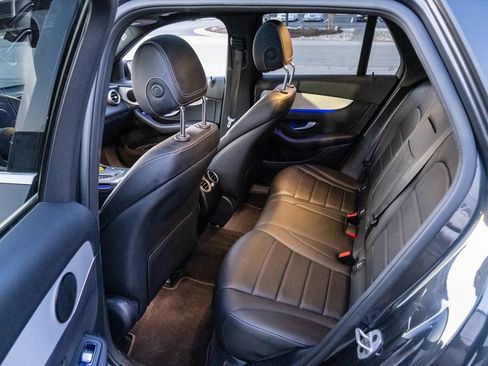 Used 2022 Mercedes-Benz GLC 300 image 26