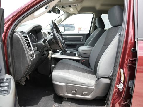 Used 2018 RAM 1500 Big Horn AWD/4WD image 15