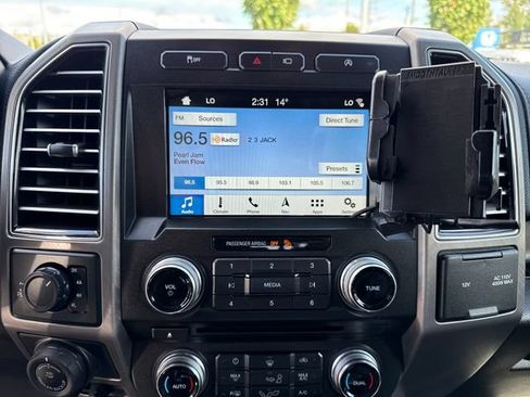 Used 2018 Ford F150 Limited AWD/4WD image 23