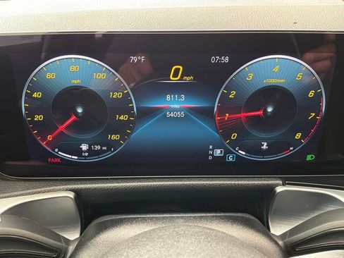 Used 2023 Mercedes-Benz GLB 250 image 17