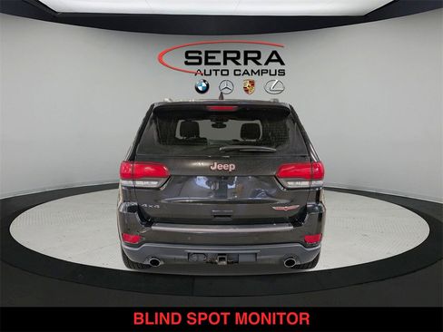 Used 2018 Jeep Grand Cherokee Trailhawk image 13