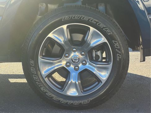 Used 2021 RAM 1500 Laramie image 27