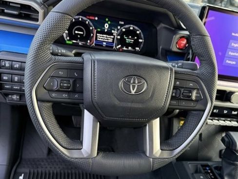 New 2025 Toyota Tacoma TRD Off-Road image 17