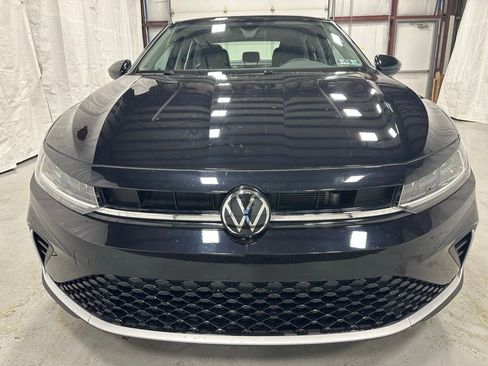 Used 2025 Volkswagen Jetta S image 2