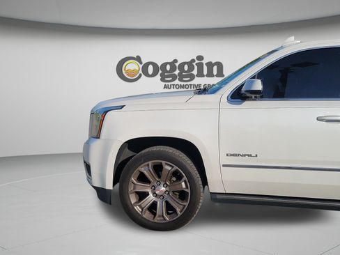 Used 2017 GMC Yukon Denali w/ Open Road Package RWD image 24