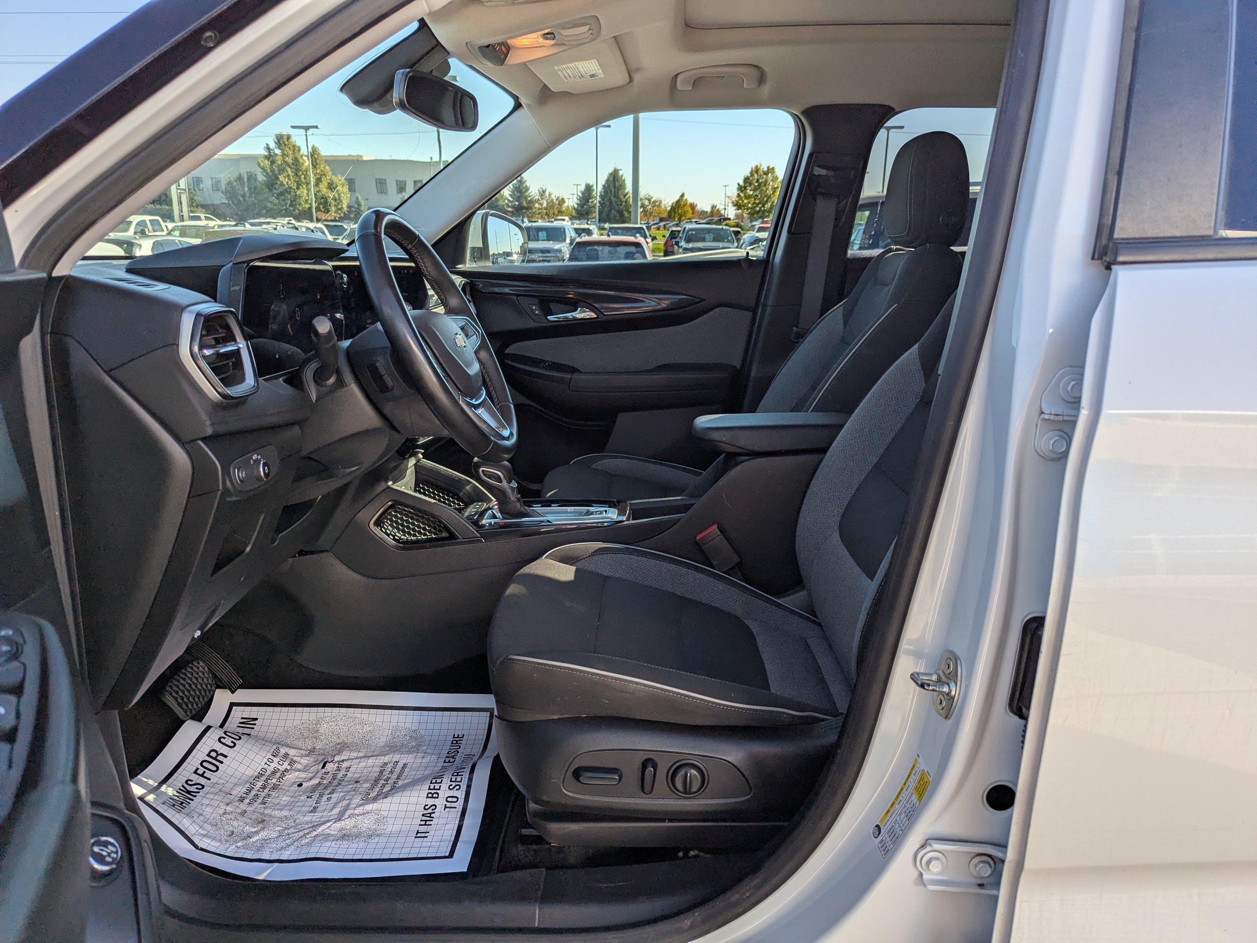 Certified 2024 Chevrolet TrailBlazer LT w/ Convenience Package AWD/4WD image 12