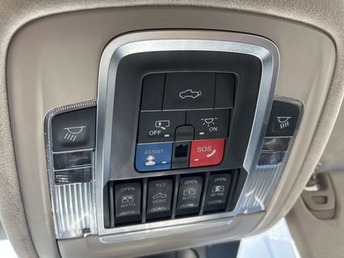 Used 2022 RAM 1500 Limited image 28