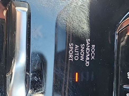 Used 2022 Jeep Wagoneer Series III image 39