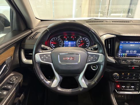 Used 2020 GMC Terrain SLE w/ Elevation Edition FWD image 15