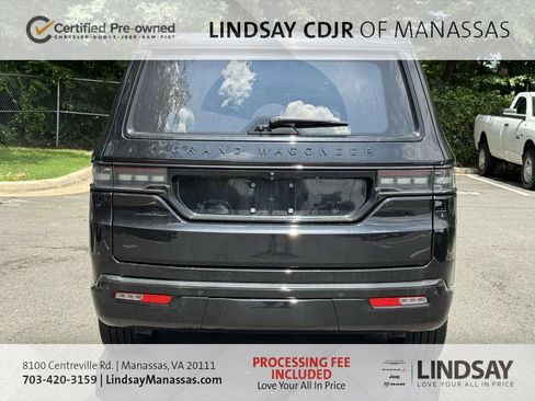 Used 2024 Jeep Grand Wagoneer Series II w/ Quick Order Packagew 28T AWD/4WD image 7