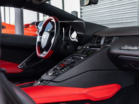 Used 2014 Lamborghini Aventador LP 720-4 50th Anniversario AWD/4WD image 56