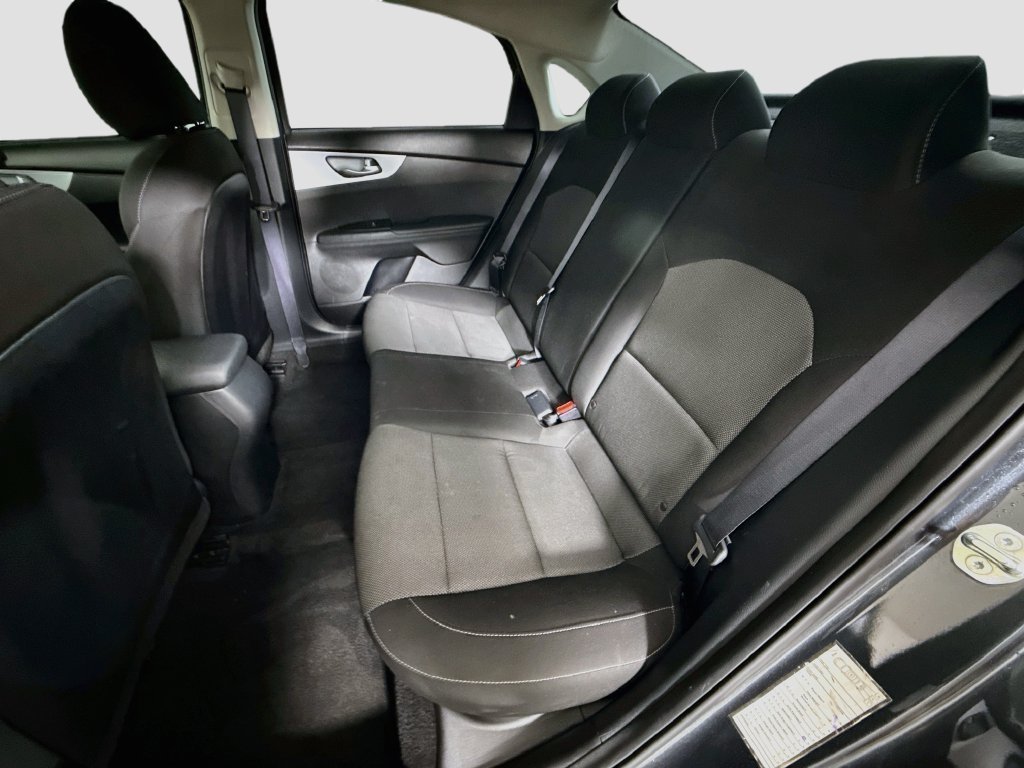 Used 2023 Kia Forte LXS FWD image 22