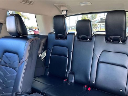 New 2025 Nissan Pathfinder Platinum image 19