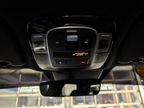 Used 2022 Hyundai Santa Cruz Limited image 23