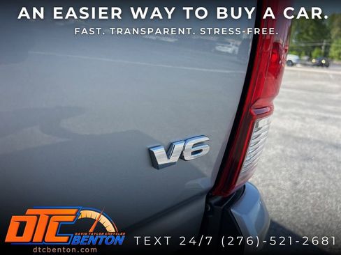 Used 2023 Toyota Tacoma SR AWD/4WD image 29