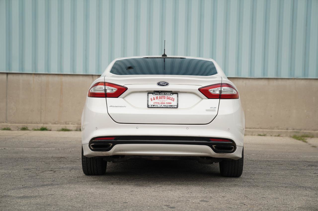 Used 2016 Ford Fusion SE w/ Equipment Group 202A AWD/4WD image 13