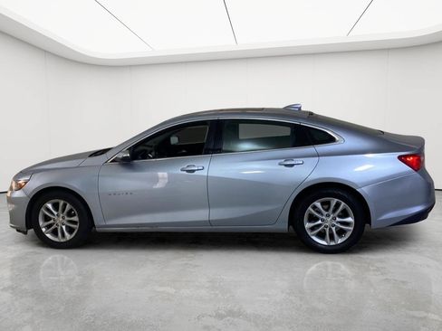 Used 2018 Chevrolet Malibu LT FWD image 31