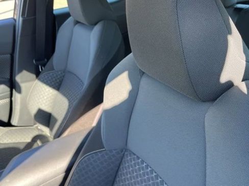 Used 2021 Toyota C-HR LE image 11