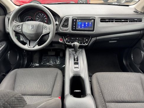 Used 2017 Honda HR-V EX image 21