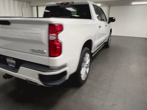 Certified 2024 Chevrolet Silverado 1500 High Country w/ Technology Package AWD/4WD image 8