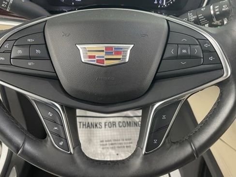 Used 2017 Cadillac XT5 Luxury w/ Driver Awareness Package image 37
