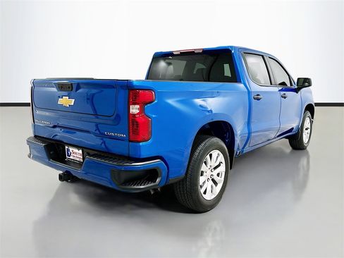 Used 2024 Chevrolet Silverado 1500 Custom image 7