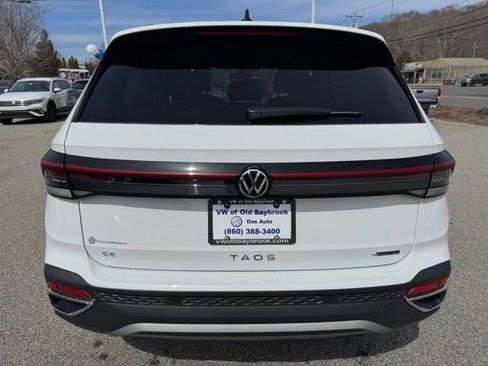 New 2026 Volkswagen Taos SE AWD/4WD image 6